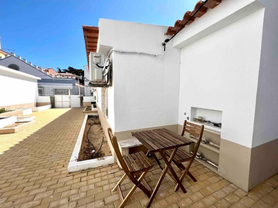 Studio In Estoril Near Beach Walk In 3 Min Экстерьер фото