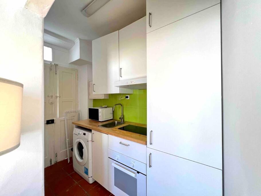 Studio In Estoril Near Beach Walk In 3 Min Экстерьер фото